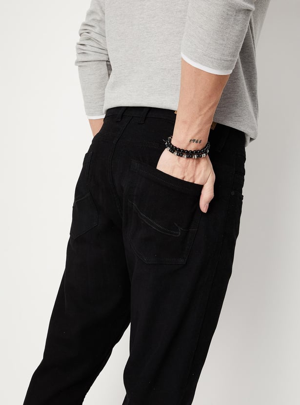 Men Solid Carrot Fit Jeans