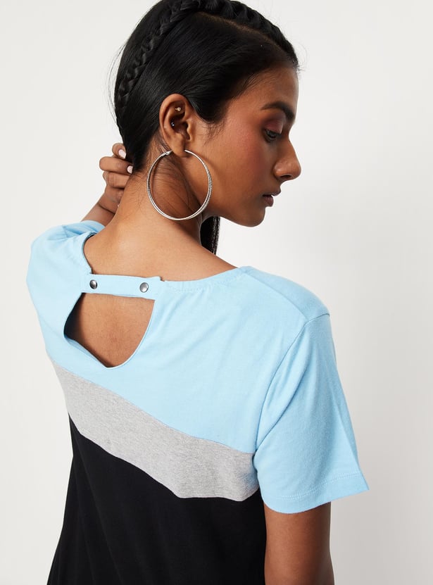 Women Colourblock Cut-Out Back Top