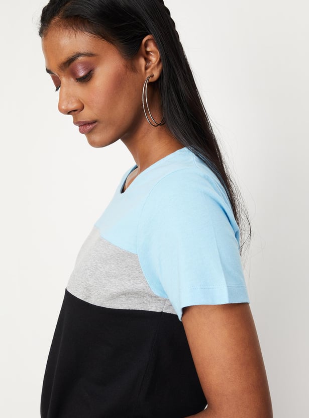Women Colourblock Cut-Out Back Top