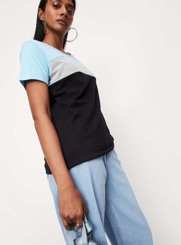 Women Colourblock Cut-Out Back Top