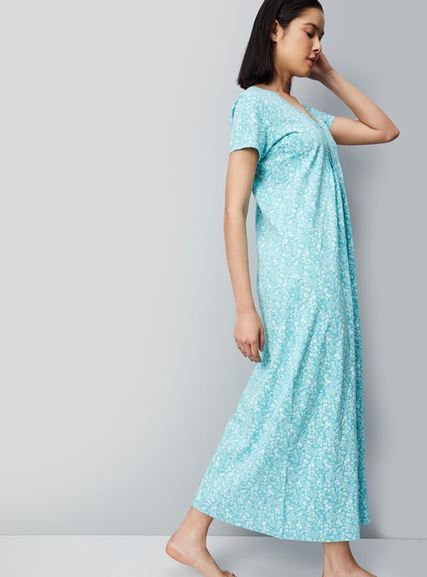 Women Floral Printed Pintuck Nightgown