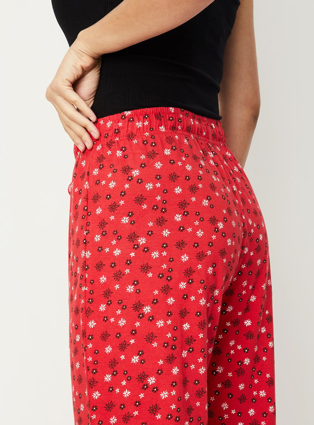 Buy Women Floral Printed Knit Capris Online at just Rs. 449.0 ...