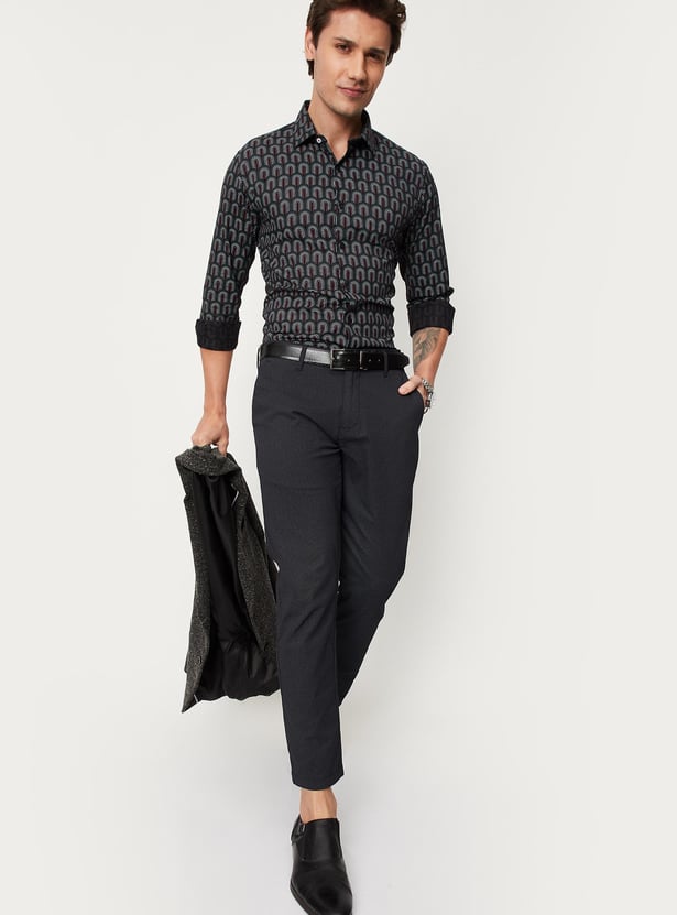 Men Geometric Printed Slim Fit Formal Shirt