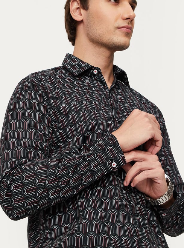 Men Geometric Printed Slim Fit Formal Shirt