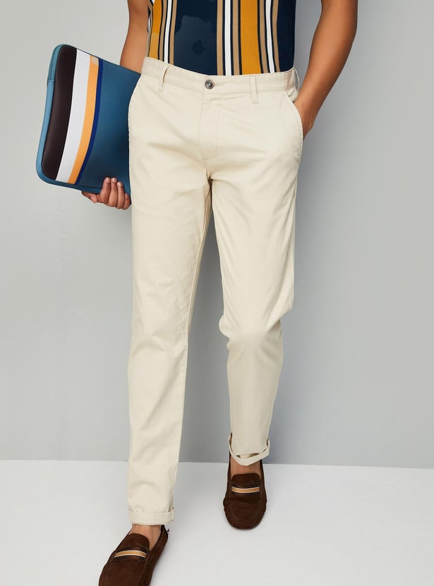 Men Solid Slim Fit Stretch Chinos