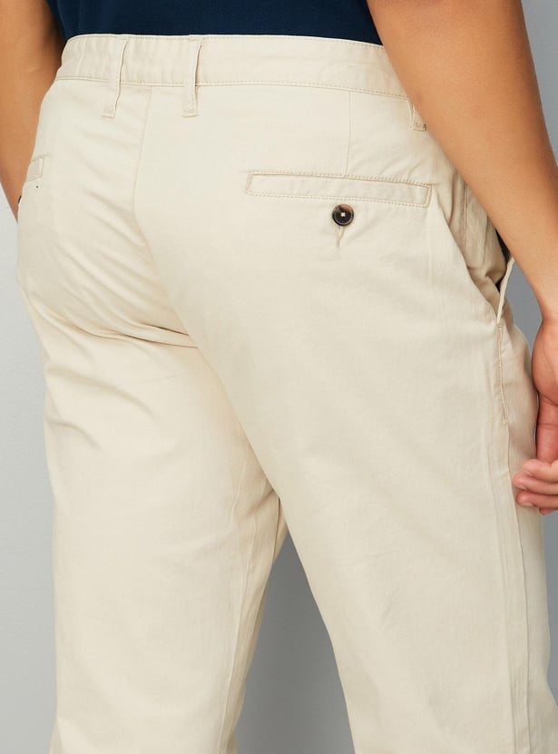 Men Solid Slim Fit Stretch Chinos