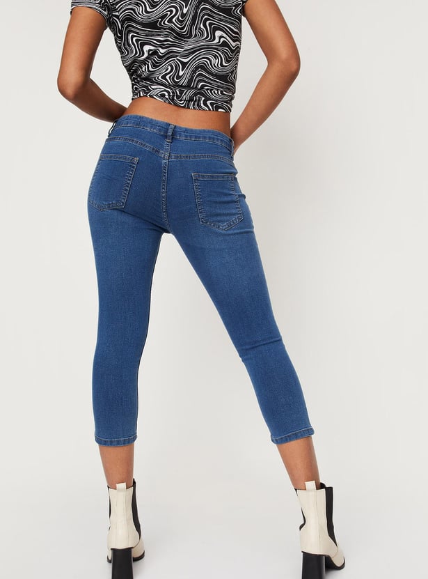 Women Solid Denim Capris