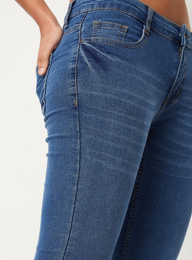 Women Solid Denim Capris