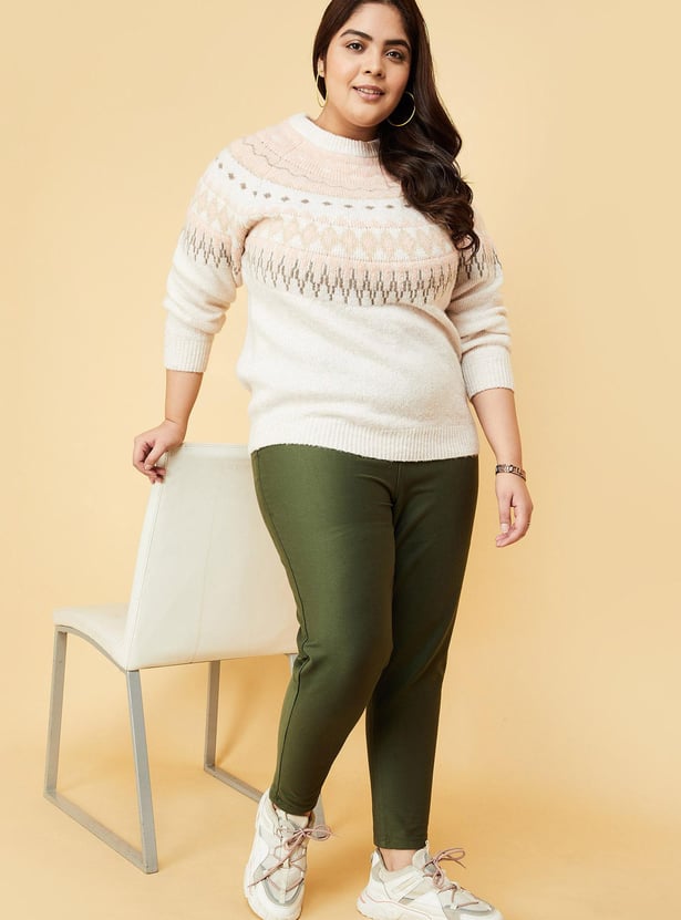 Women Solid Jeggings with Back Pockets