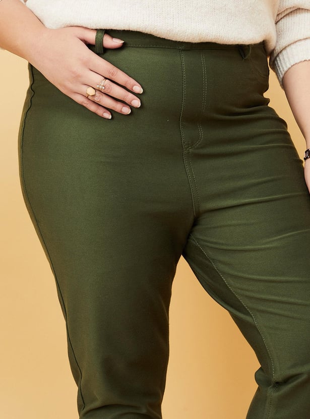 Women Solid Jeggings with Back Pockets