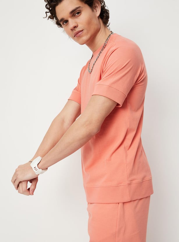 Men Solid Relaxed Fit T-shirt