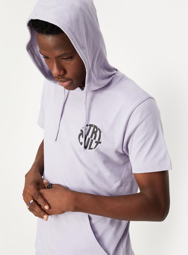 Men Printed Slim Fit Hooded T-shirt