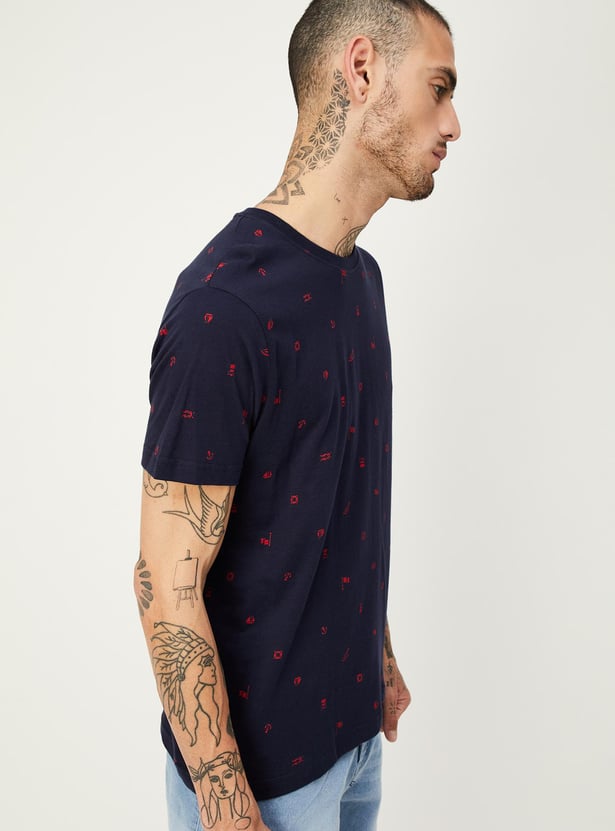 Men Slim Fit Printed T-shirt