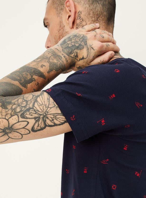 Men Slim Fit Printed T-shirt