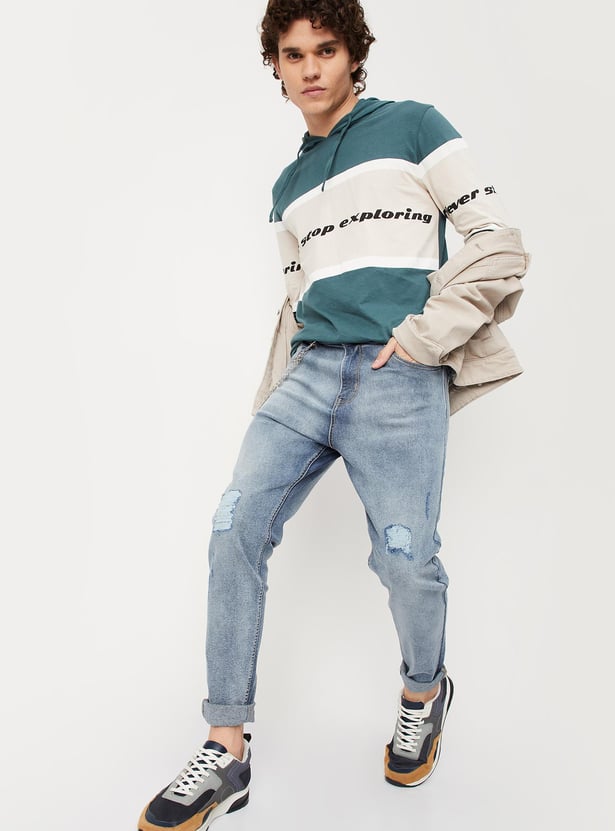 Men Colourblock Slim Fit Hooded T-shirt