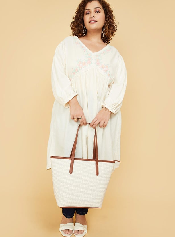 Women Embroidered V-neck Tunic