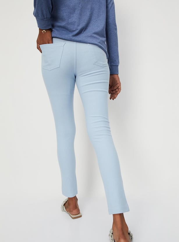 Women Solid Knit Buttoned Jeggings