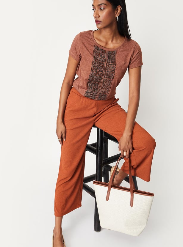 Women Round Neck Graphic T-shirt