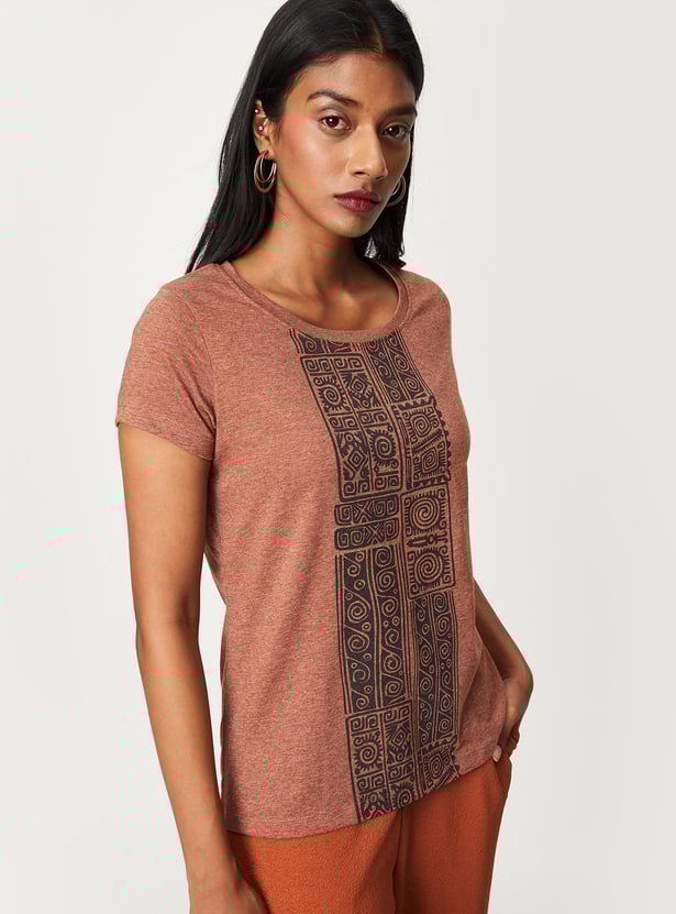 Women Round Neck Graphic T-shirt