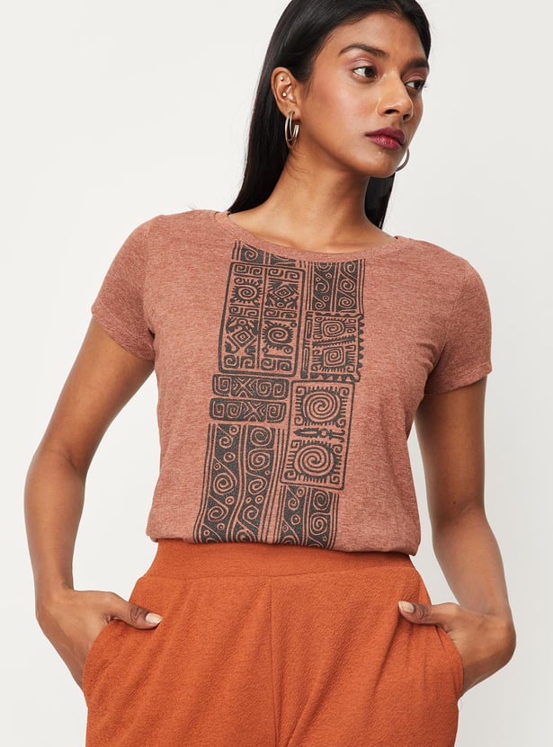 Women Round Neck Graphic T-shirt
