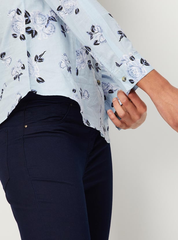 Women Floral Printed Double Pocket Shirt