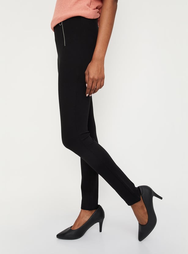 Women Solid Zipper Detailed Treggings