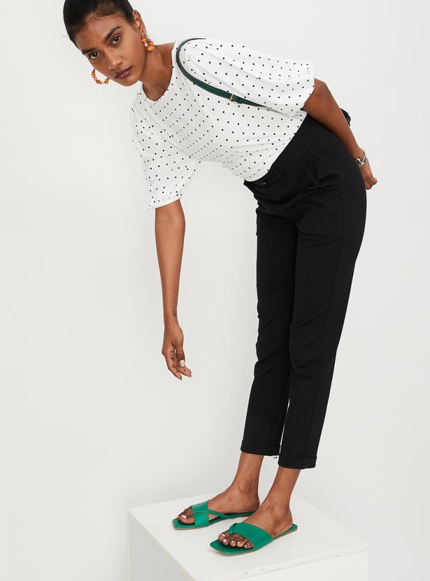 Women Solid Knit Crop Trousers