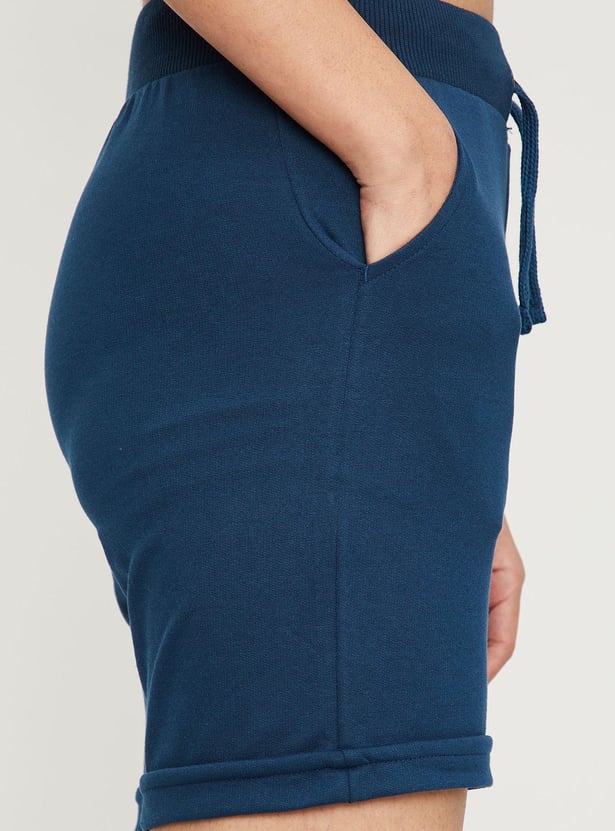 Women Solid Drawstring Waist Active Shorts