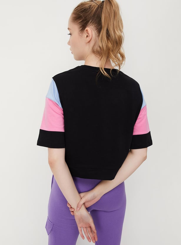 Women Colourblock Crop T-shirt