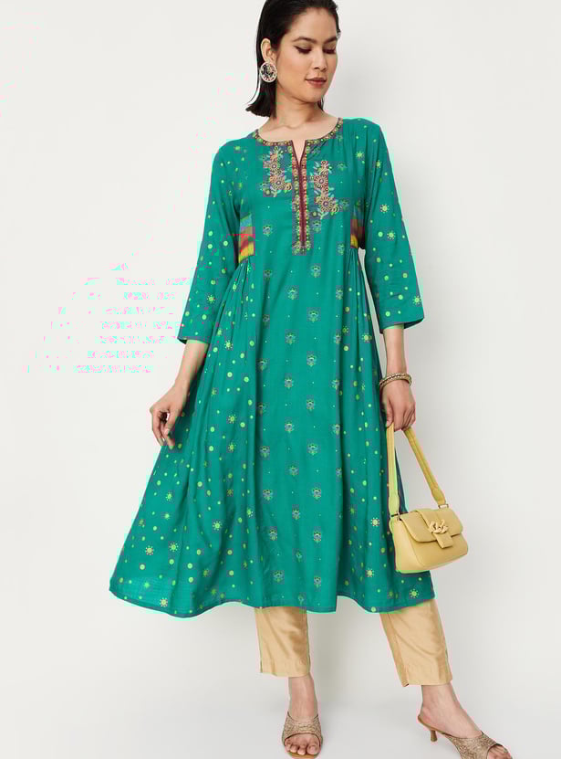 Women Embroidered Gathered Kurta