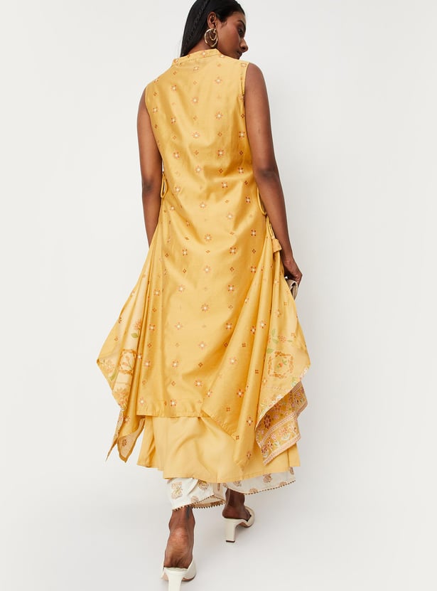 Women Printed Asymmetric Layered Kurta