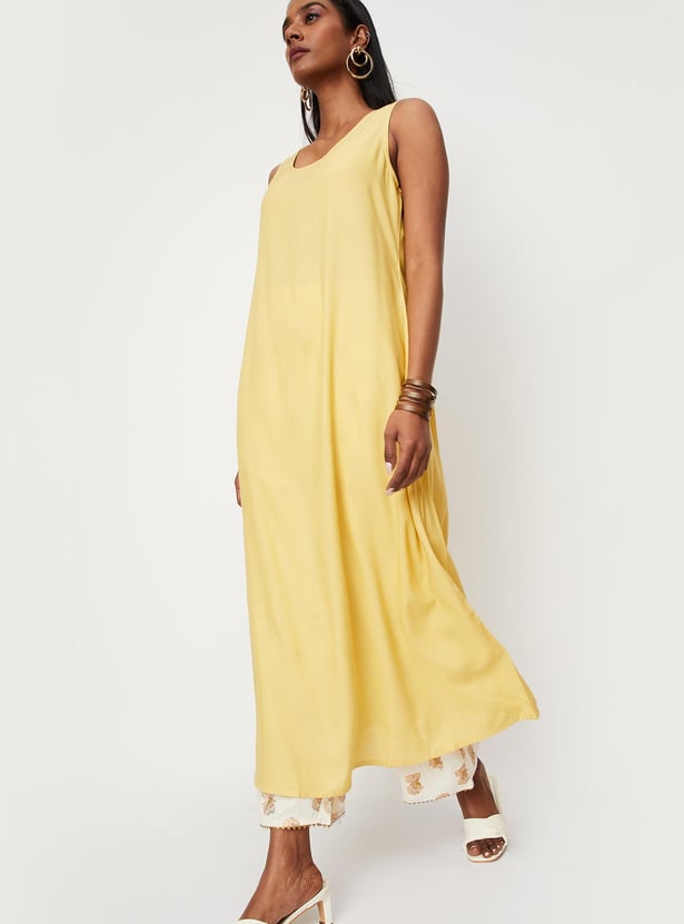 Women Printed Asymmetric Layered Kurta