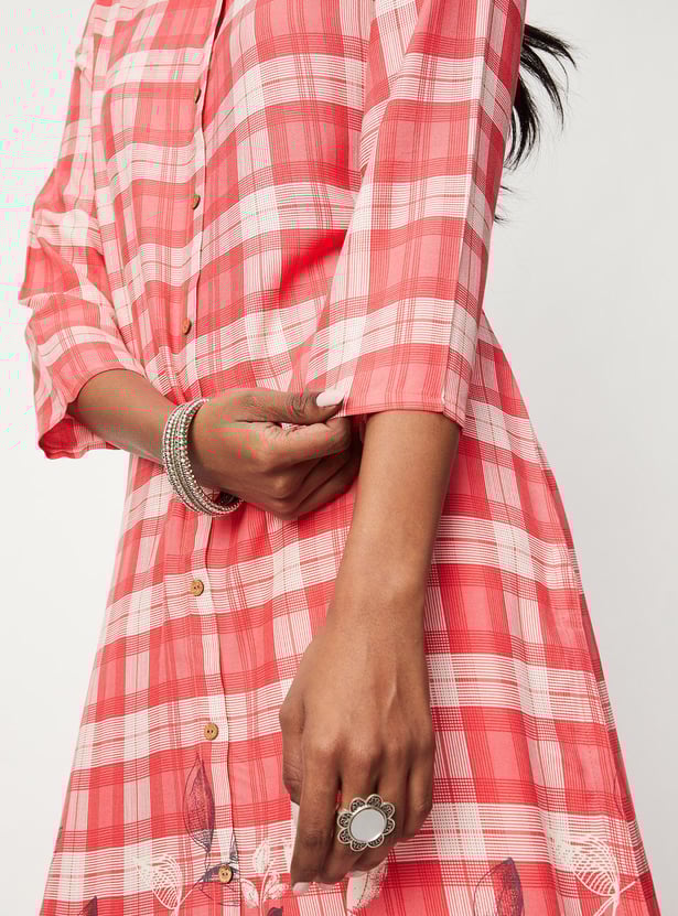 Women Checked Band Collar Straight Kurta