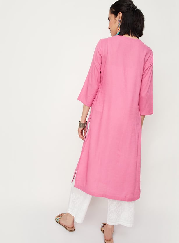 Women Embroidered Kurta with Pocket