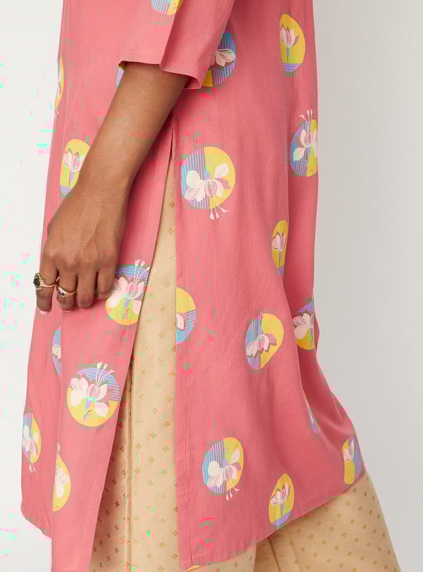 Women Floral Printed Kurta with Pocket