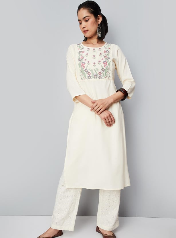 Women Embroidered Kurta with Pocket