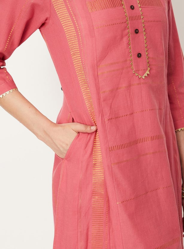 Women Yarn Dyed Lurex A-line Kurta
