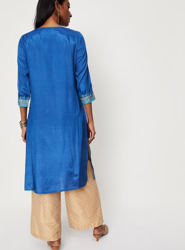 Women Placement Printed Round Neck Straight Kurta