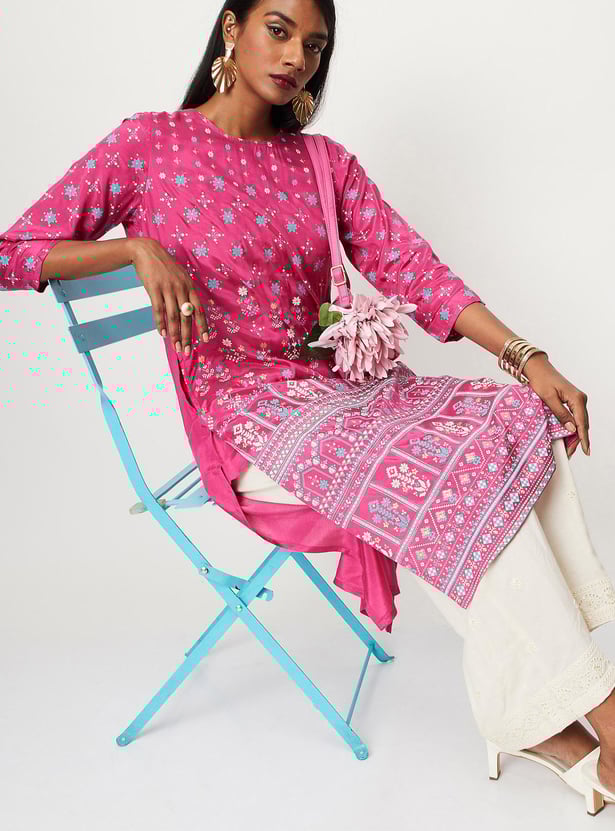 Women Placement Printed Round Neck Straight Kurta