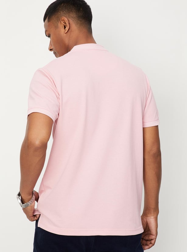 Men Textured Band Collar T-shirt
