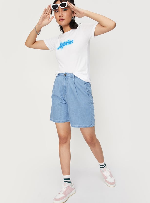 Women Solid Pleated Denim Shorts