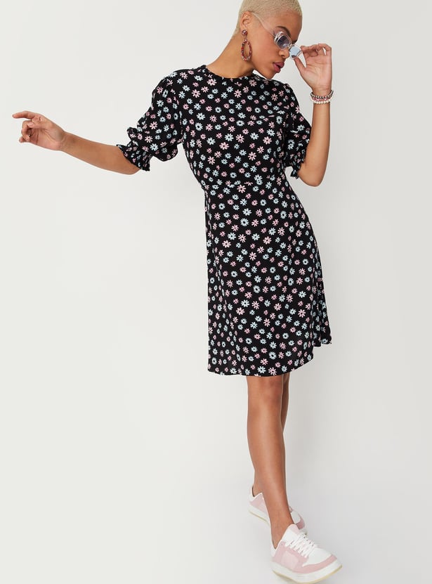 Women Floral Printed Puffed Sleeve Dress