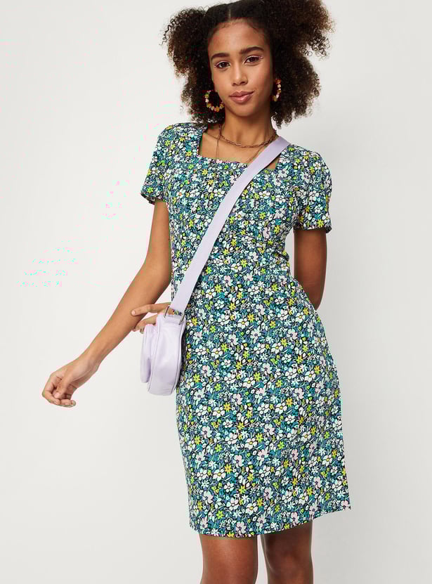 Women Printed Sqaure Neck A-line Dress