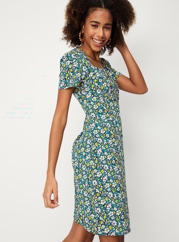 Women Printed Sqaure Neck A-line Dress