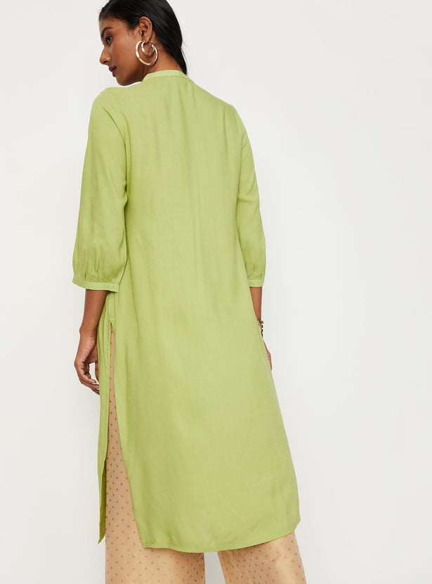Women Embroidered Tie-Up Neck Straight Kurta