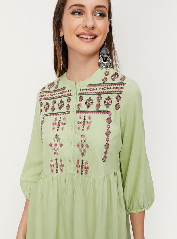 Women Embroidered Blouson Sleeve Tunic