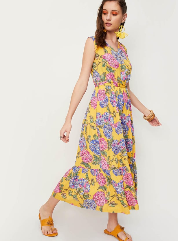 Women Floral Printed Tiered Maxi Dress