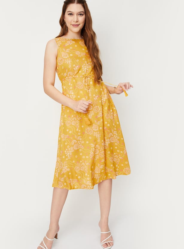 Women Printed Tie-Up Dress