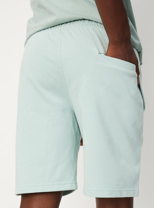 Men Solid Athleisure Knit Shorts