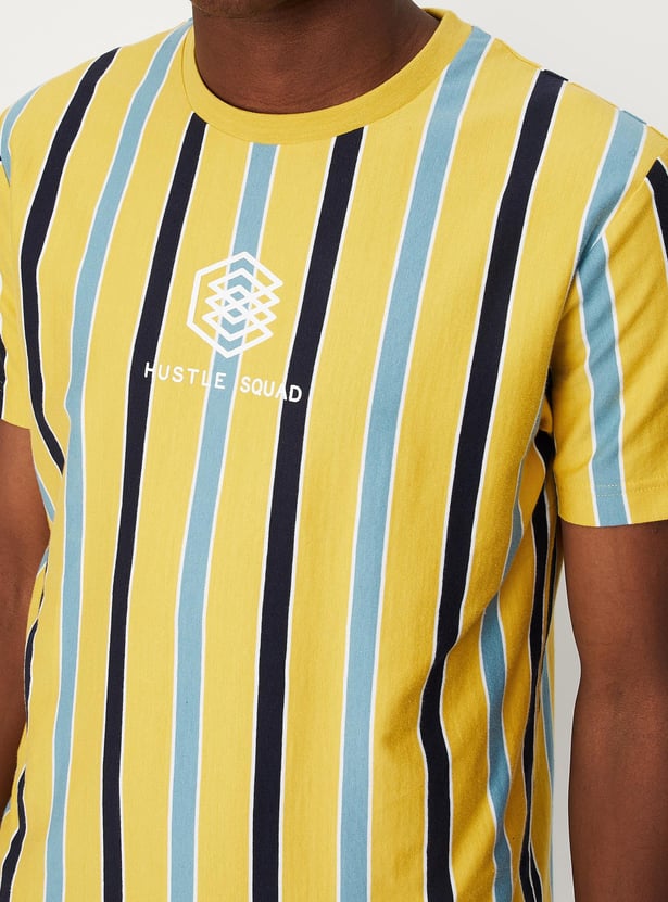 Men Vertical Striped Slim Fit Athleisure T-shirt